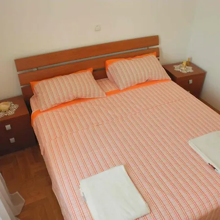 Apartment Antonela *